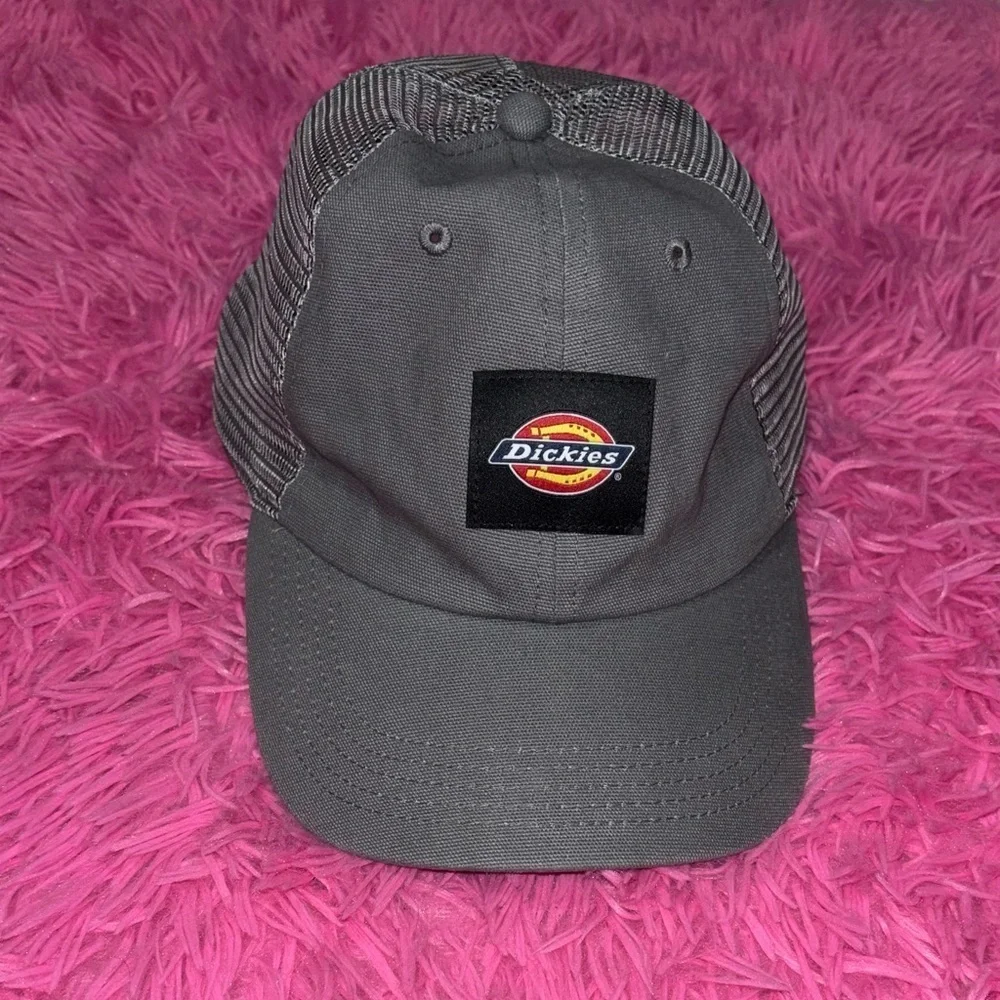 Dickies SnapBack Adjustable Gray Trucker Cap